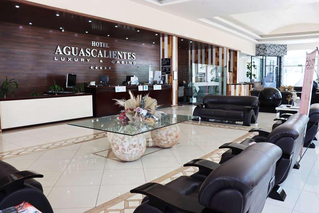 Wyndham Garden Aguascalientes Hotel Интериор снимка