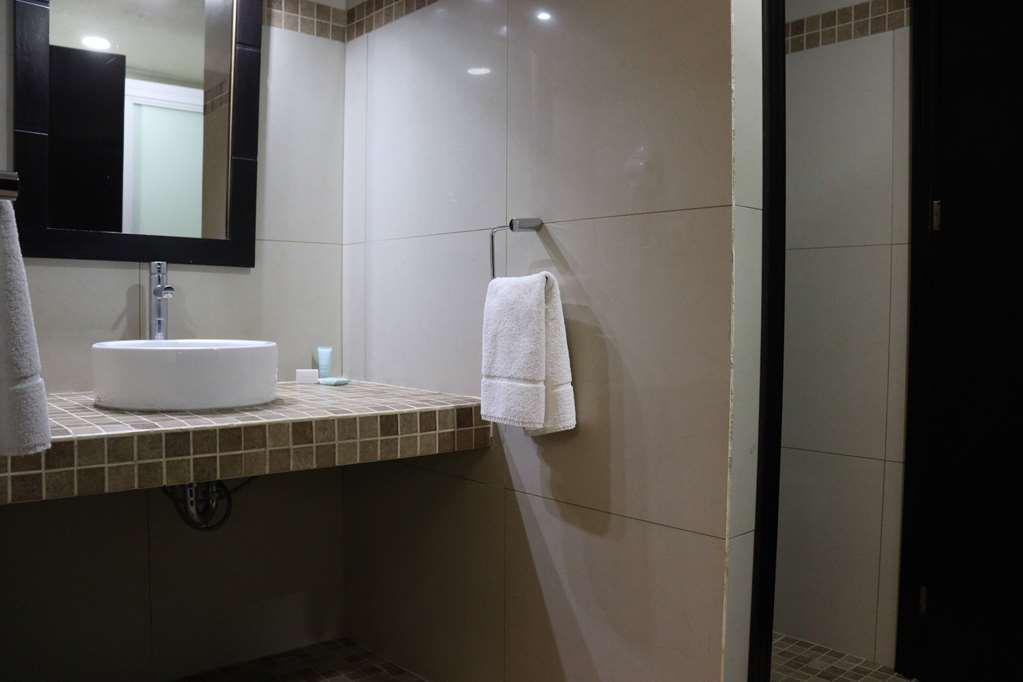 Wyndham Garden Aguascalientes Hotel Стая снимка